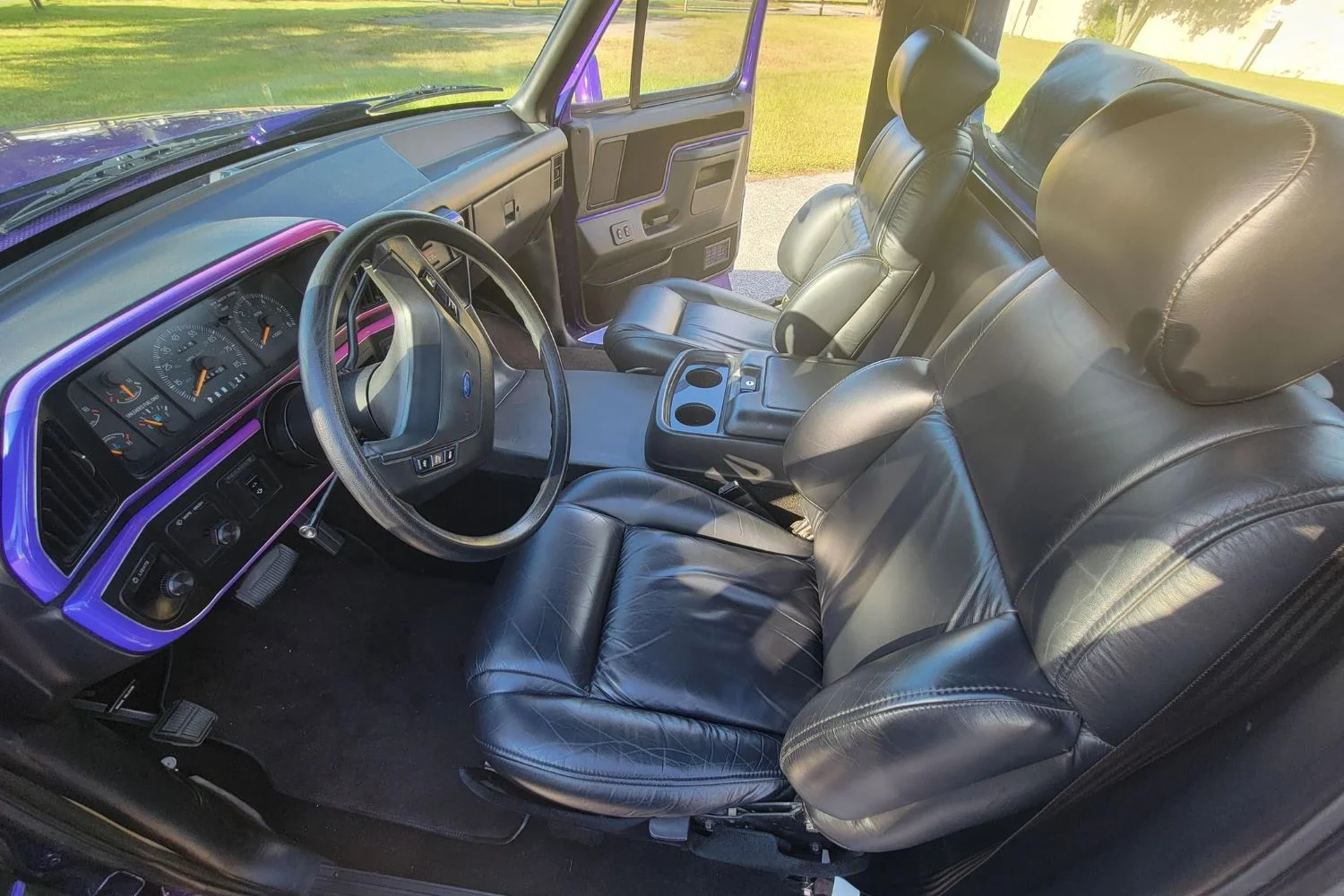 1991 Ford F 150 PPG Indy Car Pace Truck Sport Boss Interior 001