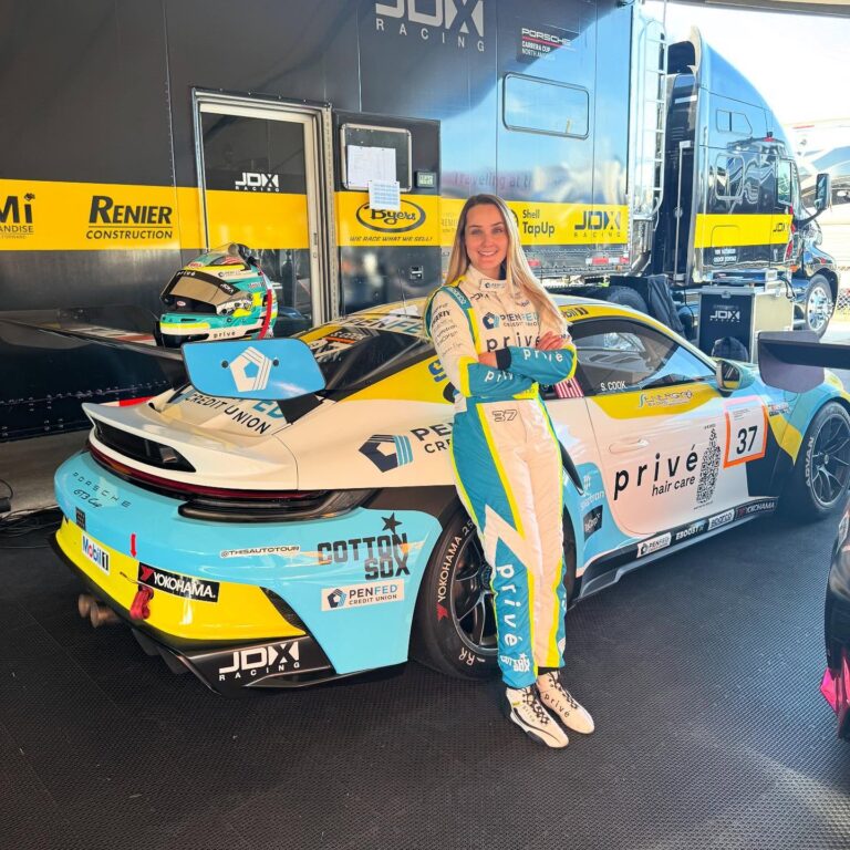 The Engineer Racer: Sabre Cook